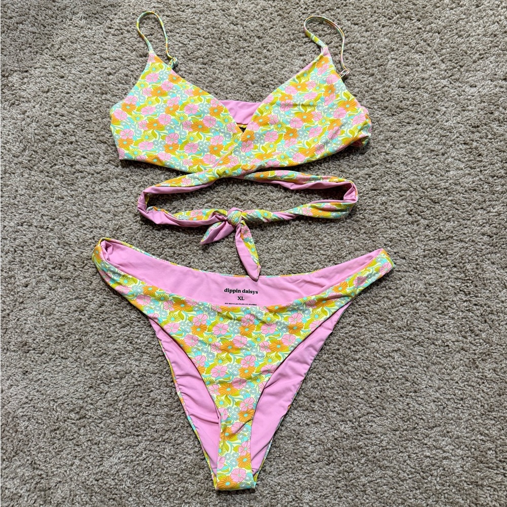 Dippin’ Daisy’s set